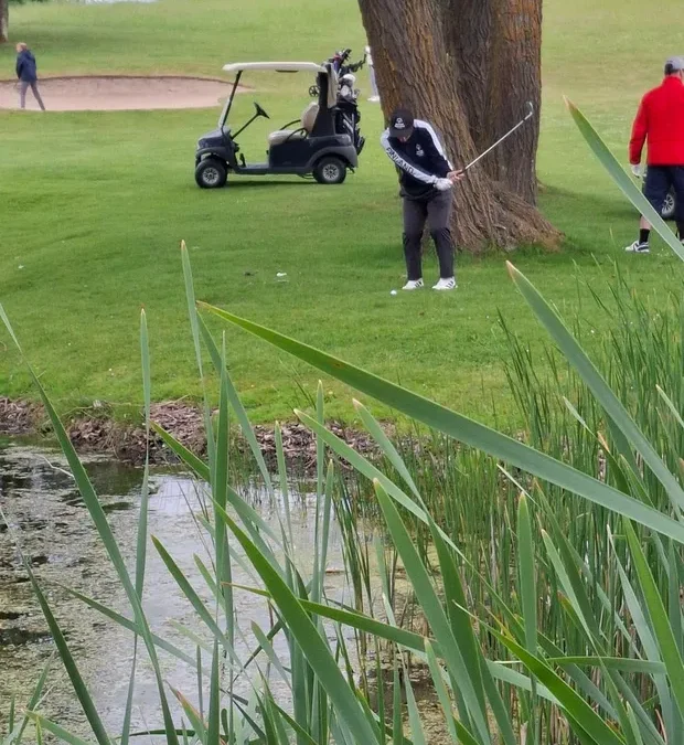 Bovallius-säätiö tuki golfari Niilonuutin matkaa Tanskan Roskildeen